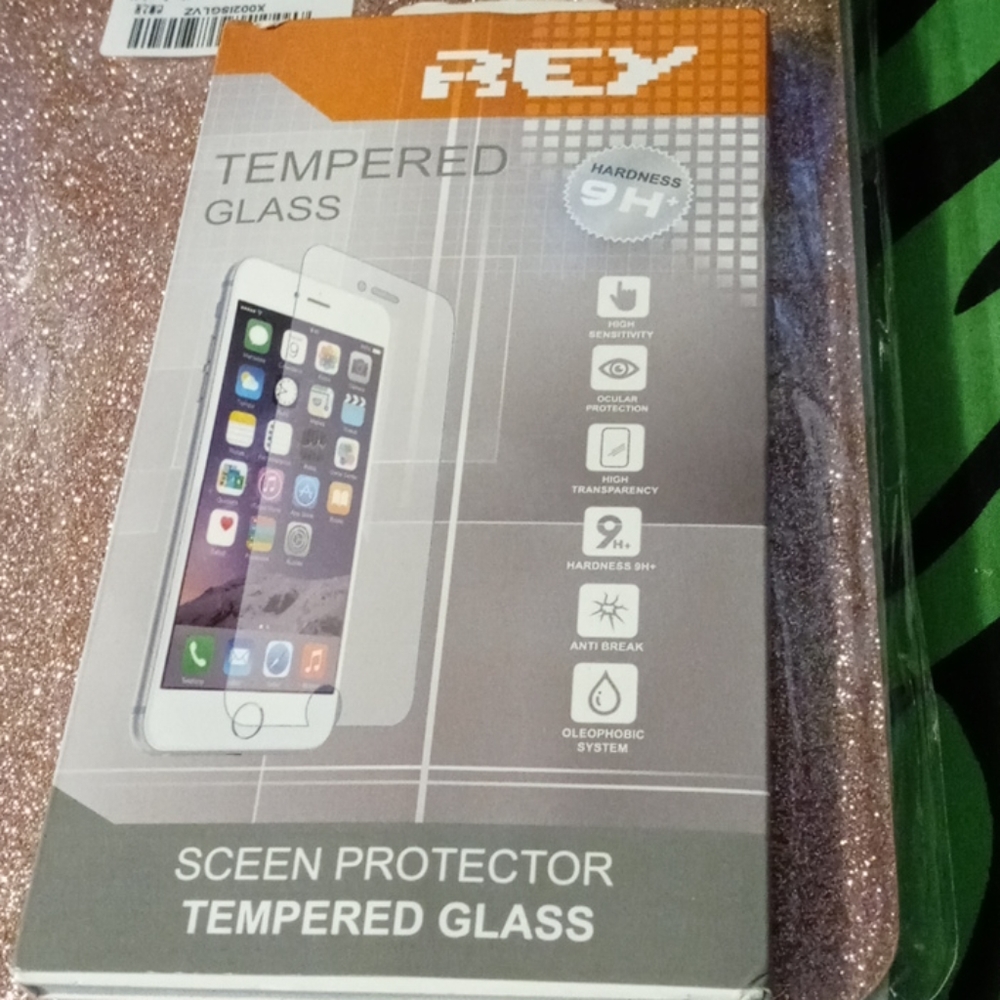 Tempered glass screen protector
